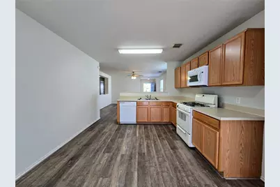 6527 Fairbrook Park Lane, Spring, TX 77379 - Photo 8