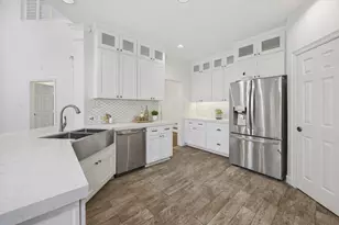 1264 Seamist Dr, Houston, TX 77008 - Photo 8