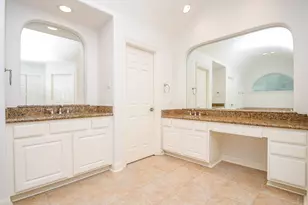 2826 Tudor Manor, Houston, TX 77082 - Photo 22
