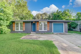 5634 Ridgeway Dr, Houston, TX 77033 - Photo 4