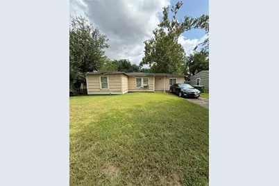 5210 Westover Street, Houston, TX 77033 - Photo 1