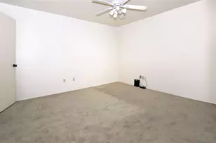 2025 Augusta, Houston, TX 77057 - Photo 10