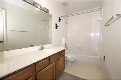 2025 Augusta #306, Houston, TX 77057 - Photo 8