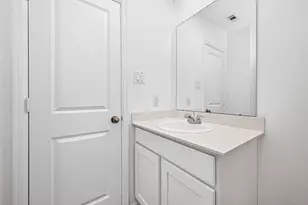27022 Breakaway Ln, Katy, TX 77493 - Photo 32