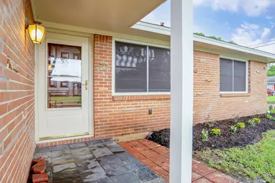 5814 Anaqua Drive, Houston, TX 77092 - Photo 2