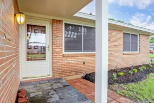 5814 Anaqua Dr, Houston, TX 77092 - Photo 2
