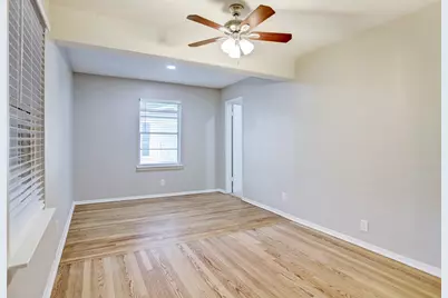 5814 Anaqua Drive, Houston, TX 77092 - Photo 10