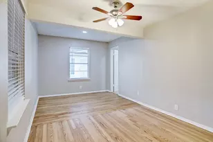 5814 Anaqua Dr, Houston, TX 77092 - Photo 10