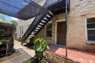 7002 Vandeman St, Houston, TX 77087 - Photo 2