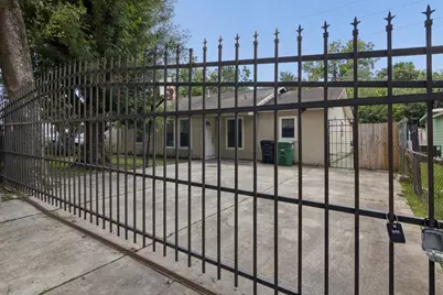 1002 Grenfell Lane, Houston, TX 77076 - Photo 2
