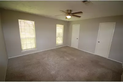 3107 Jenny Drive, Sugar Land, TX 77479 - Photo 10