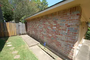 3107 Jenny Dr, Sugar Land, TX 77479 - Photo 22
