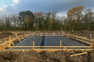 11410 Waterford Spg Trl, Houston, TX 77047 - Photo 2