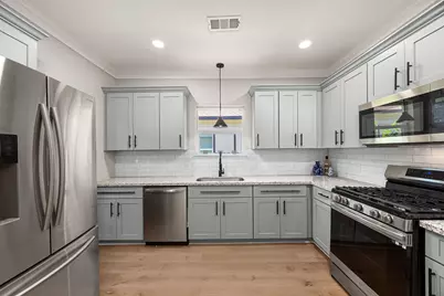 4103 New Orleans Street, Houston, TX 77020 - Photo 10