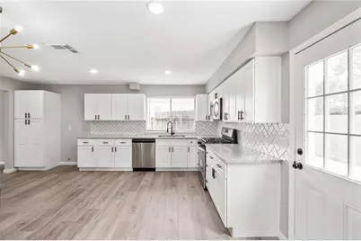 4523 Waterfall Way, Sugar Land, TX 77479 - Photo 4