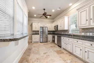 5545 Cornish St, Houston, TX 77007 - Photo 8