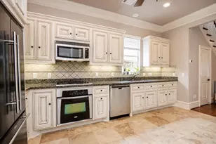 5545 Cornish St, Houston, TX 77007 - Photo 10