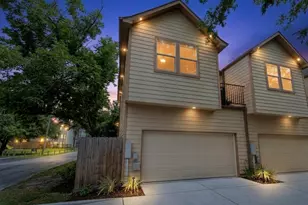 5545 Cornish St, Houston, TX 77007 - Photo 2