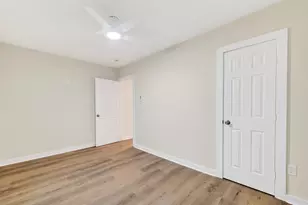 404 W Homan St, Baytown, TX 77520 - Photo 26