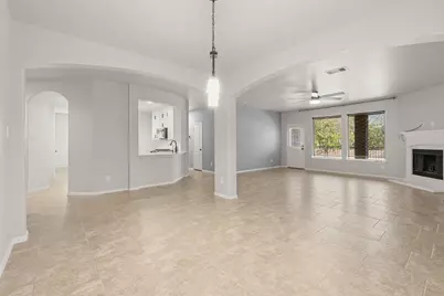 9722 Massanutten Lane, Richmond, TX 77469 - Photo 10