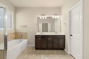 9722 Massanutten Ln, Richmond, TX 77469 - Photo 14