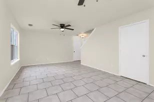 19338 Montclair Meadow Ln, Katy, TX 77449 - Photo 6