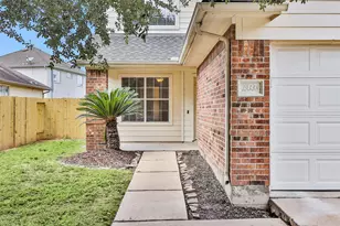 19338 Montclair Meadow Ln, Katy, TX 77449 - Photo 2