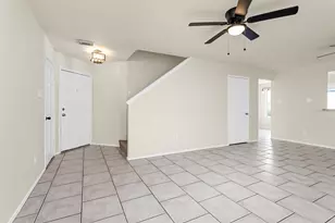 19338 Montclair Meadow Ln, Katy, TX 77449 - Photo 4