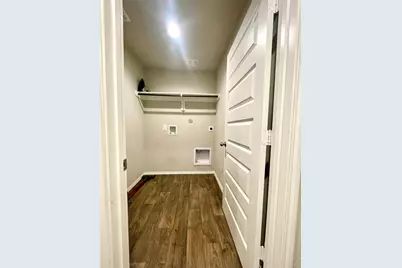 3923 Hawaiian Court, Baytown, TX 77521 - Photo 20