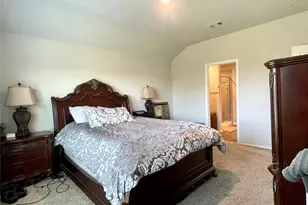 3923 Hawaiian Ct, Baytown, TX 77521 - Photo 8