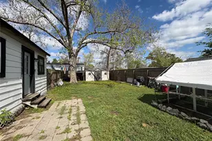 406 N Fig St, Sweeny, TX 77480 - Photo 12