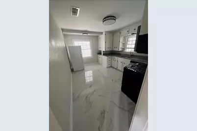 7017 2nd Street #B, Hitchcock, TX 77563 - Photo 6