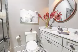 1404 Allston St, Houston, TX 77008 - Photo 26