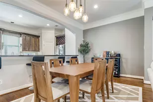 944 W 22nd St, Houston, TX 77008 - Photo 10