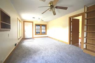 1337 3rd St, Hempstead, TX 77445 - Photo 8