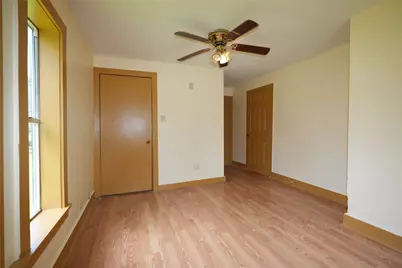 1337 3rd St, Hempstead, TX 77445 - Photo 12