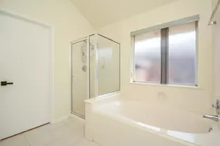 9502 Coast Bridge St, Houston, TX 77075 - Photo 24