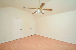 9502 Coast Bridge St, Houston, TX 77075 - Photo 20