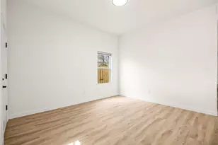 9709 Pelsey St, Houston, TX 77029 - Photo 16