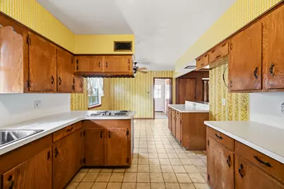 5442 Queensloch Drive, Houston, TX 77096 - Photo 12