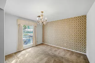 5442 Queensloch Dr, Houston, TX 77096 - Photo 8