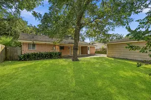 5442 Queensloch Dr, Houston, TX 77096 - Photo 40