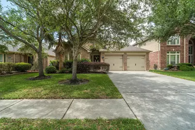 3124 Crystal Cascade Lane, League City, TX 77573 - Photo 2
