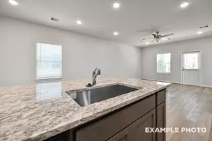 1311 Cypress Ln, Dayton, TX 77535 - Photo 10