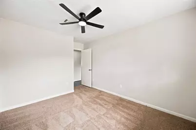 9223 Benning Drive, Houston, TX 77031 - Photo 22