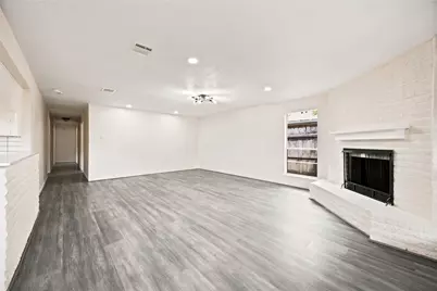 9223 Benning Drive, Houston, TX 77031 - Photo 12