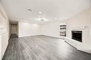 9223 Benning Dr, Houston, TX 77031 - Photo 12