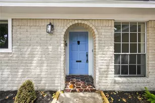 9223 Benning Dr, Houston, TX 77031 - Photo 4