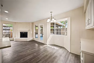 9223 Benning Drive, Houston, TX 77031 - Photo 10