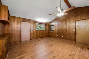 103 King Dr, Columbus, TX 78934 - Photo 16